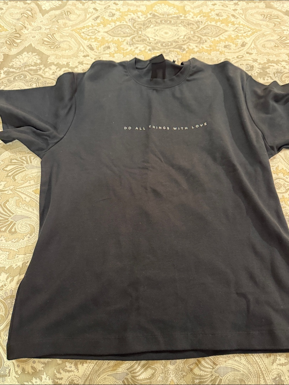 NWT PULL & BEAR Men’s size L Black T-Shirt